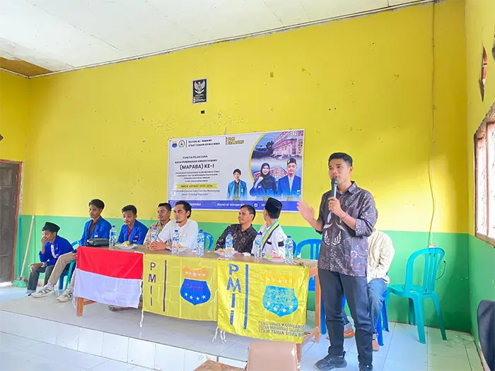 Salman Al Farizy saat menyampaikan sambutan pada kegiatan organisasi.