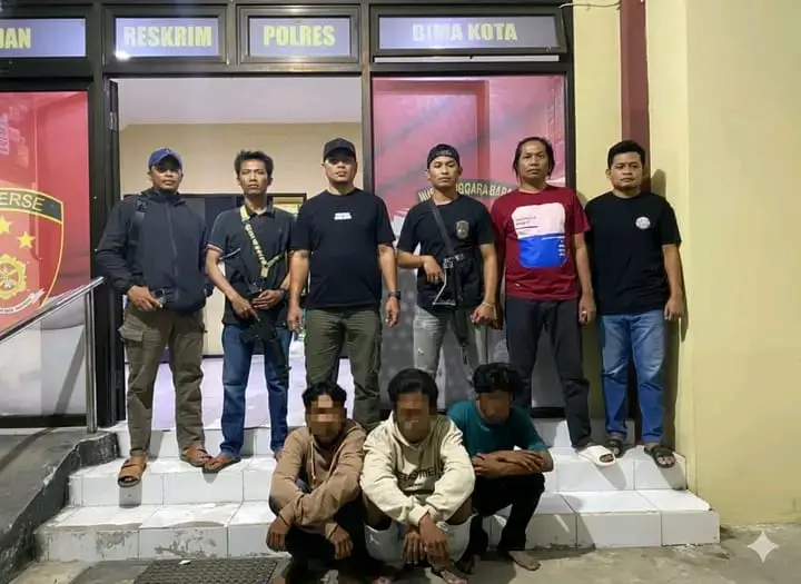 Tiga terduga pelaku pembacokan yang berhasil diringkus Polsek Sape.