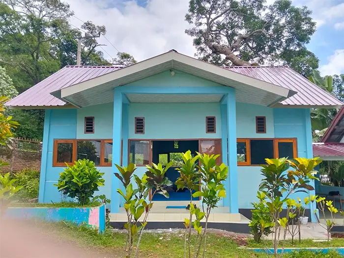 Kondisi SDN Sowa Kecamatan Soromandi Kabupaten Bima setelah diperbaiki Yappika ActionAid dan Yisa Ambalawi. 