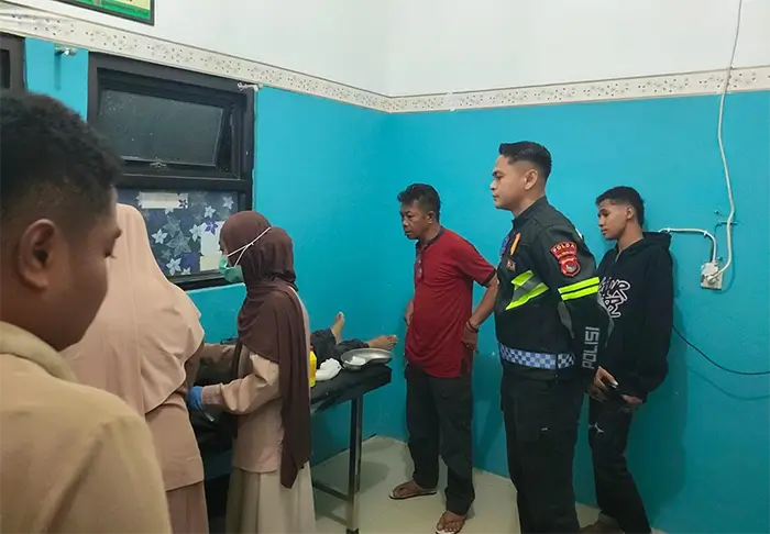 Korban dibawa ke Puskesmas Woha, namun nyawanya tak tertolong.