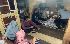 Jenazah korban saat disemayamkan di rumah duka di Dusun Roropedi Desa Banjar Taliwang KSB