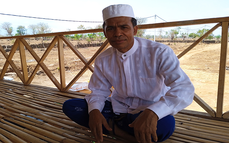 Ustadz Syamsuddin.