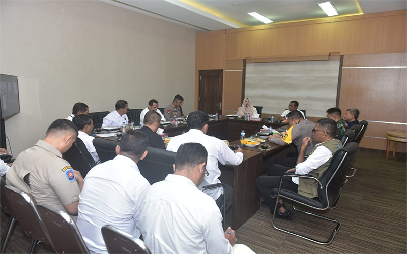 Suasana rapat koordinasi persiapan pemilu 2024 di kantor Pemerintah Kabupaten Bima, Rabu (7/2/2024).