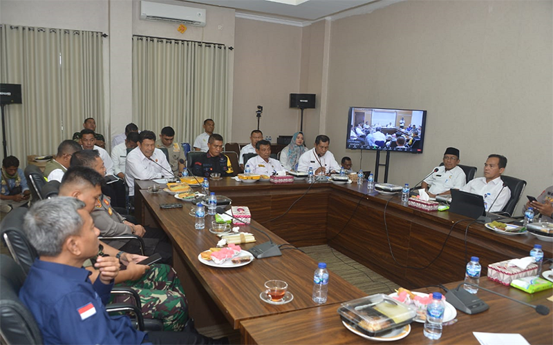Suasana rapat koordinasi persiapan pemilu 2024 di kantor Pemerintah Kabupaten Bima, Rabu (7/2/2024).