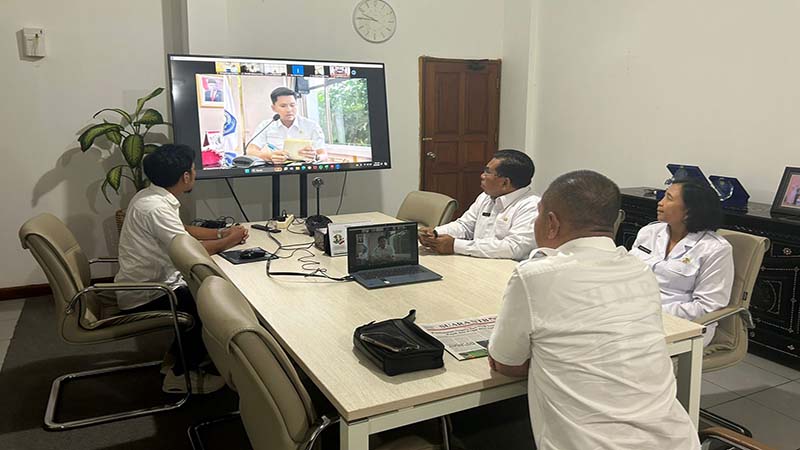 Pj Wali Kota Bima, H Mohammad Rum dan sejumlah pejabat saat mengikuti rapat koordinasi persiapan Pilkada Bersama Mendagri, Rabu (27/3/2024).
