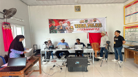Badan Pengawas Pemilihan Umum Kota Bima saat mengawasi langsung proses perekaman KTP elektronik oleh Dinas Kependudukan dan Pencatatan Sipil Kota Bima.