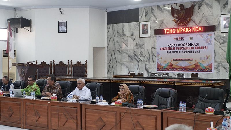 Suasana rakor KPK dengan DPRD Kabupaten Bima yang juga dihadiri Wakil Bupati Bima, H Dahlan M Noer.