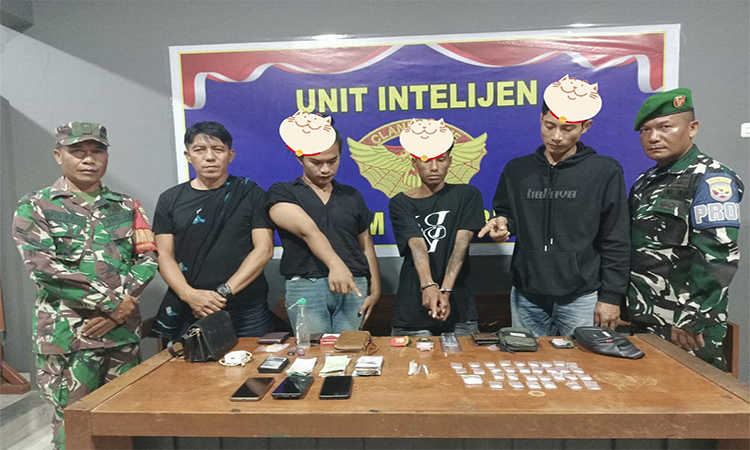 Tiga warga yang diamankan tim gabungan Koramil Woha dan Unit Intelijen Kodim 1608/ Bima terkait kepemiliki sabu-sabu, Kamis (1/5/2025) malam.