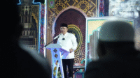 Wali Kota Bima, H Arahman H Abidin saat menghadiri pembukaan MTQ XX tingkat Kecamatan Rasanae Timur di Kelurahan Lelamase, Kamis (3/7/2025) malam.