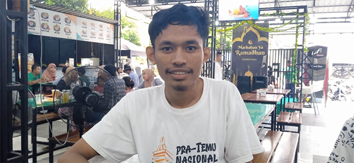 Aktivis Ikatan Mahasiswa Muhammadiyah Cabang Bima, Yahya. Foto Rizky/ Berita11.com.