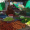 Aktivitas pedagang bahan pokok di Pasar Tradisional Amahami Kota Bima. Foto US/ Berita11.com.