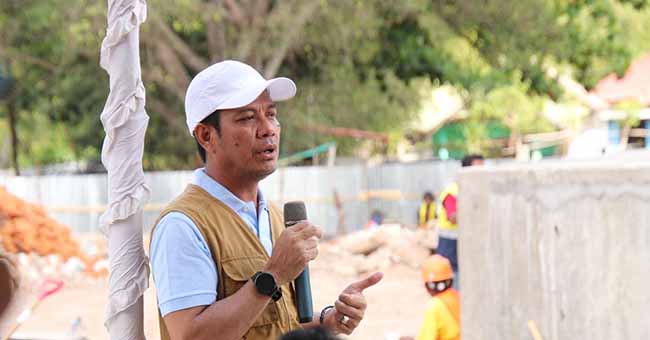 Bupati Dompu, Bambang Firdaus. Foto Ist.