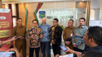 Perwakilan Kementerian PPN/Bappenas RI, Pemerintah Australia, Wagub NTB dan UNDP Indonesia saat meluncurkan Dashboard Perubahan Iklim di Mataram, Selasa (21/10/2025) lalu. Perwakilan Kementerian PPN/Bappenas RI, Pemerintah Australia, Wagub NTB dan UNDP Indonesia saat meluncurkan Dashboard Perubahan Iklim di Mataram, Selasa (21/10/2025) lalu.
