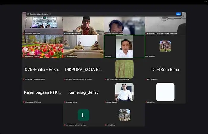 Rapat koordinasi online (dalam jaringan) proses pendirian Institut Agama Islam Negeri (IAIN) Bima diikuti sejumlah pemangku kepentingan, Selasa (11/11/2025).