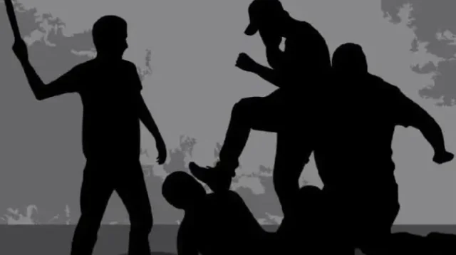 Ilustrasi penganiayaan secara bersama-sama.