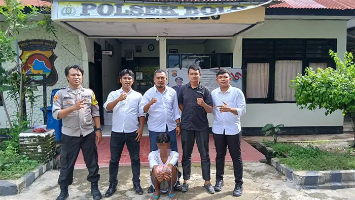 Remaja terduga pencuri ternak yang berhasil diamankan tim Unit Reskrim Polsek Bolo, Senin (1/12/2025).