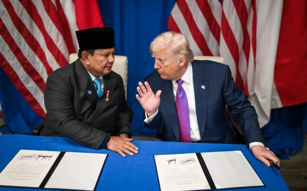 Presiden Prabowo Subianto dan Presiden Donald Trump usai penandatanganan perjanjian dagang resiprokal kedua negara pada 19 Februari 2026 lalu. (Foto: BPMI Setpres).