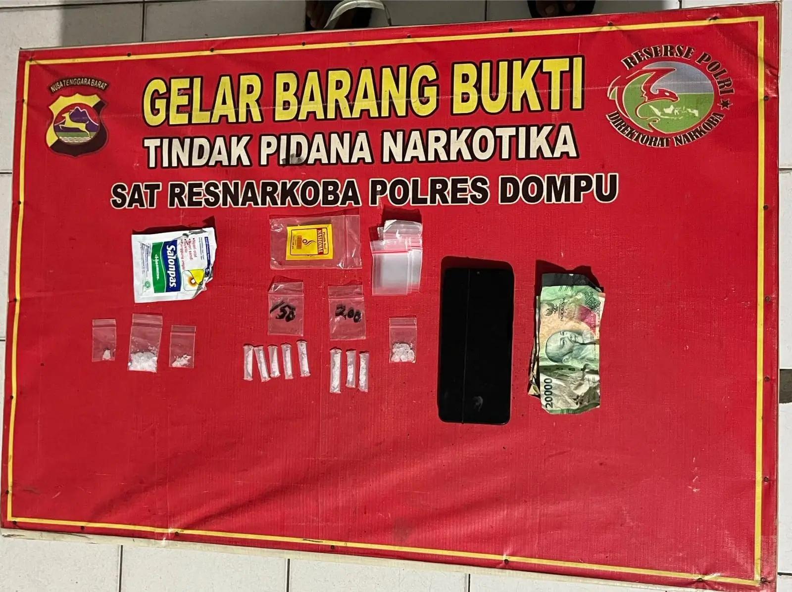 Barang bukti sabu-sabu yang berhasil diamankan Tim Opsnal Polres Dompu.