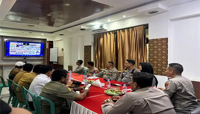 Suasana Rakor antisipasi dampak El Nino secara hybrid yang diikuti BPBD Kabupaten Bima bersama Polres Bima, BMKG Bima melalui zoom meeting dengan Mabes Polri dan BNPB, belum lama ini.