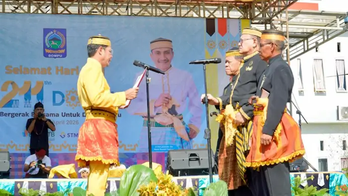 Suasana Perayaan puncak Hari Jadi ke-211 Kabupaten Dompu pada Sabtu (11/04/2026).