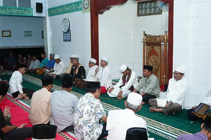 Suasana Safari Ramadan Pemkot Bima di Masjid Al-Huda, Kelurahan Lampe, Kecamatan Rasanae Timur, Rabu (4/3/2026).