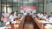 Rapat Koordinasi (Rakor) percepatan pembangunan Koperasi Desa Merah Putih di Kabupaten Bima yang digelar Dinas Koperasi dan UKM Kabupaten Bima di Ruang Rapat Sekretaris Daerah Kabupaten Bima, Rabu (13/5/2026).