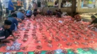 Kegiatan jemaah LDII Kabupaten Bima menyiapkan pembagian hewan kurban kepada para penerima manfaat, Rabu (27/6/2026).
