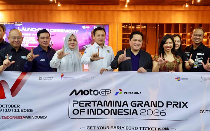 Foto bersama Wakil Gubernur NTB dan (Menpora) Erick Thohir peluncuran Pertamina Grand Prix of Indonesia 2026 di Jakarta, Kamis (18/6/2026).