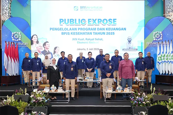 Direktur Utama BPJS Kesehatan, Prihati Pujowaskito, saat memimpin Public Expose Laporan Pengelolaan Program dan Laporan Keuangan BPJS Kesehatan Tahun 2025, Kamis (2/7/2026).