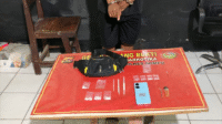 Barang bukti dan narkoba dan terduga pemiliknya.