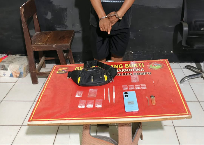 Barang bukti dan narkoba dan terduga pemiliknya.