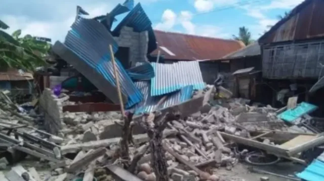 Kondisi bangunan akibat gampa Flores NTT, Sabtu (15/8/2026).