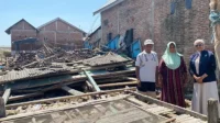 Kondisi rumah warga Kabupaten Bima yang ambruk setelah diguncang gempa bumi, Sabtu (15/8/2026) pagi.