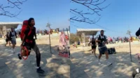 Proses pengambilan gambar Pékin Express Musim 23 di objek wisata Pantai Lawata Kota Bima, sebelum peserta melanjutkan di Desa Bajo Soromandi.