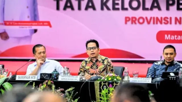 Kegiatan rapat koordinasi KPK RI dengan pemerintah daerah seluruh kabupaten kota di NTB yang berlangsung di Mataram.