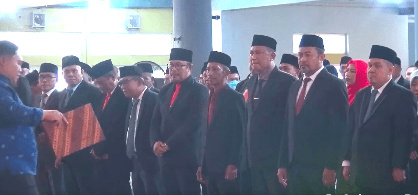 Sejumlah pejabat struktural lingkup Kabupaten Dompu yang dilantik Kamis (15/10/2026) siang.